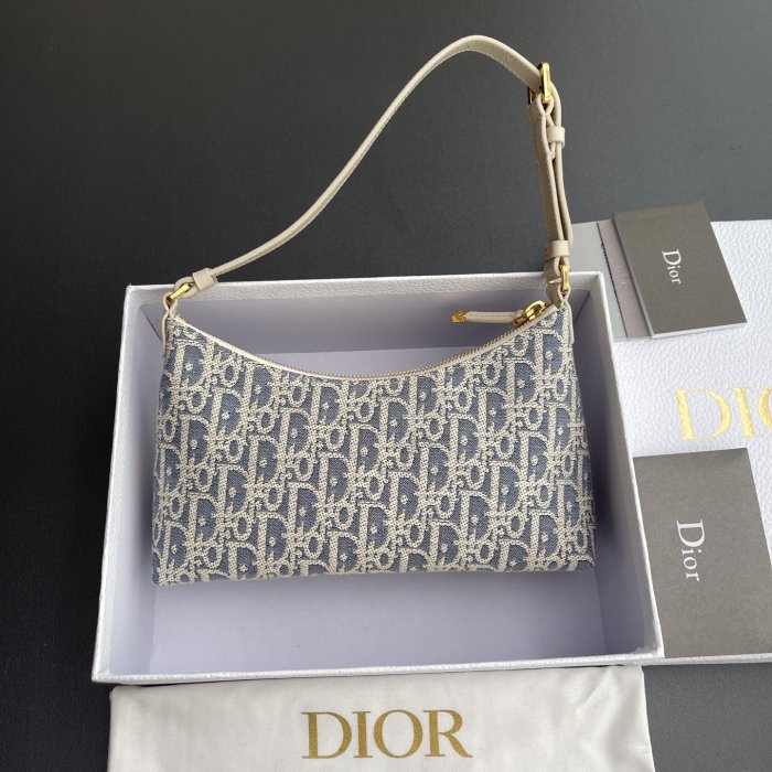 Сумка 30 Montaigne Cigale фото 3