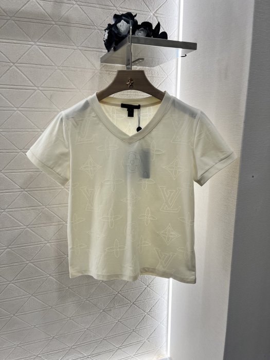 Футболка женская