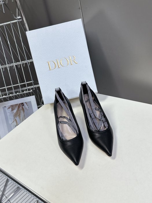 Туфли женские