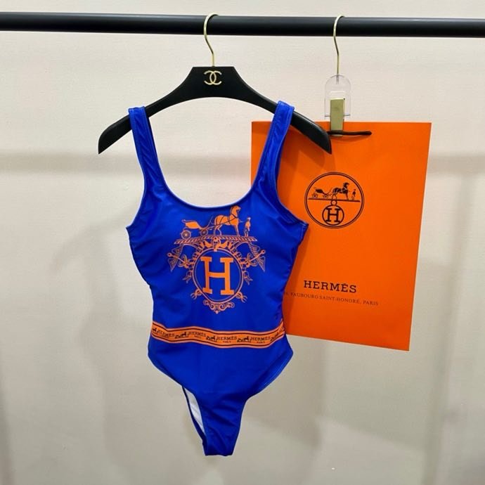 Swimsuit фото 8