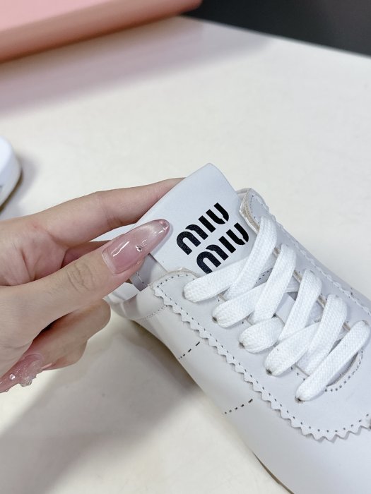 Кроссовки фото 8