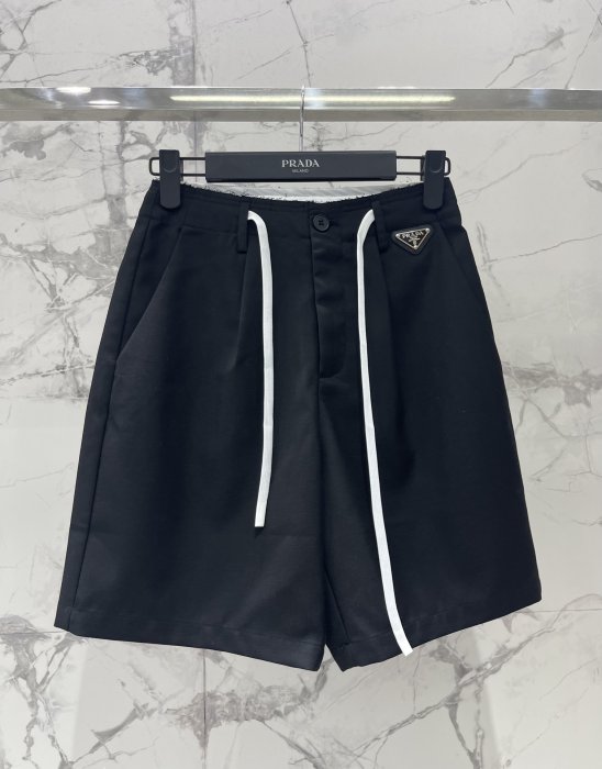 Шорти жіночі