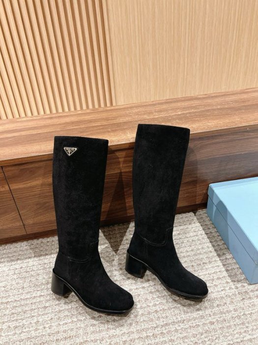 Boots women's