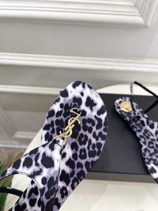 Босоножки фото 6