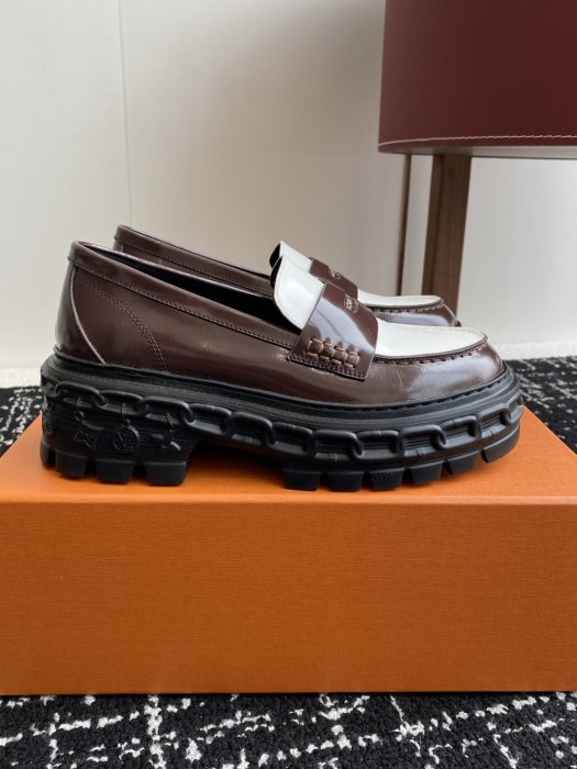 Туфли женские фото 2