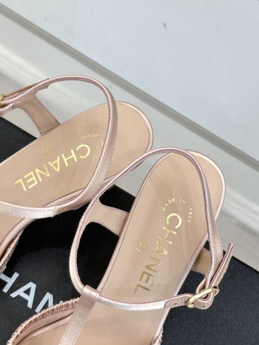 Босоножки фото 8