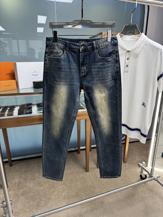 Джинсы мужские фото 2