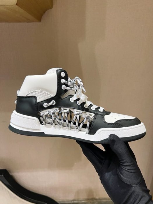 Кроссовки фото 3