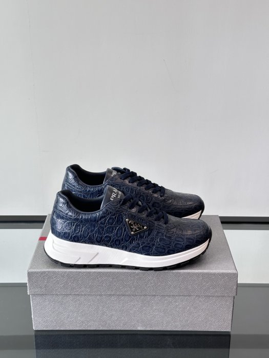 Кроссовки мужские