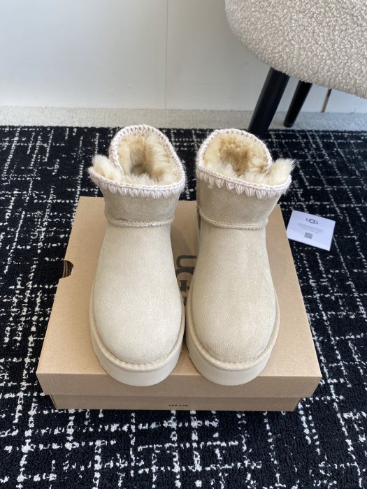 Ugg boots women's