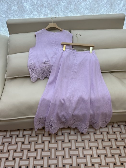 Костюм жіночий фото 4