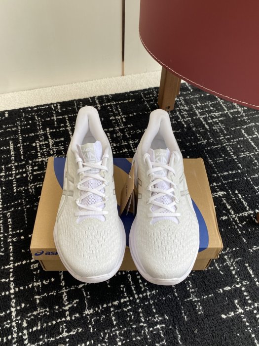 Кроссовки ASICS Gel-Kinsey Max