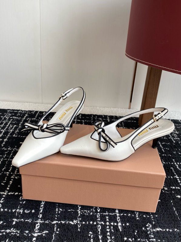 Босоножки фото 2