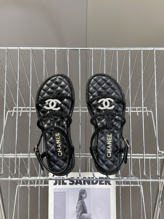 Сандалі жіночі фото 6