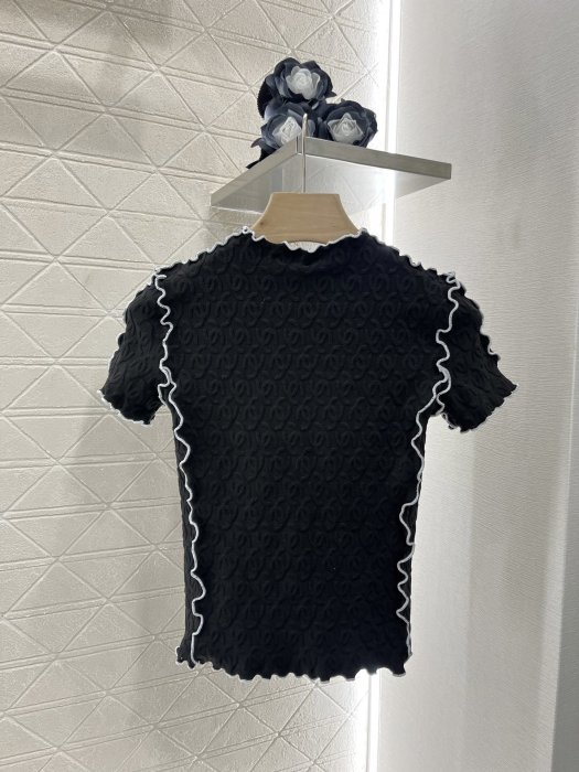 Футболка женская фото 2