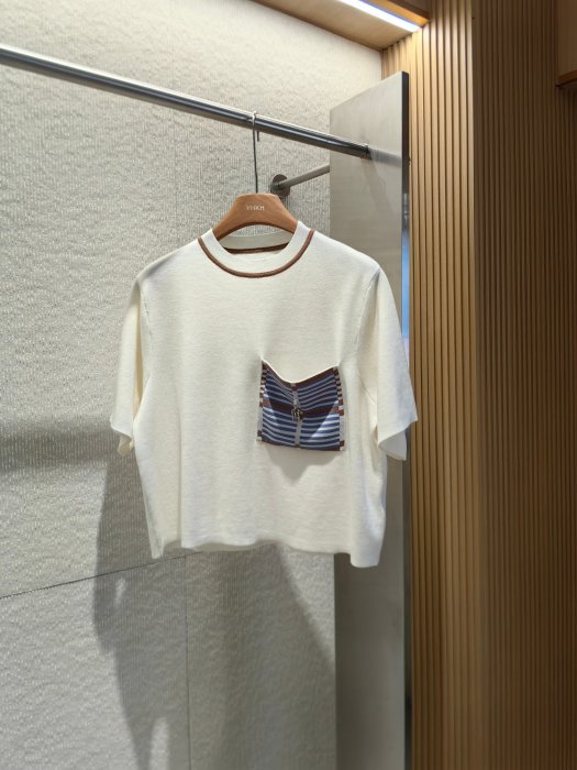 Футболка женская фото 7