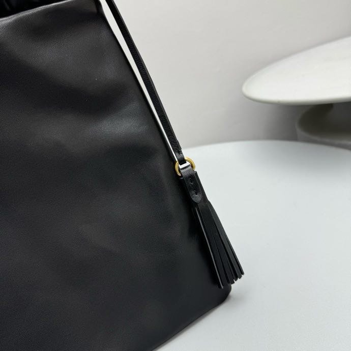 Сумка кожаная женская Miu miu Joie Suede 28 см фото 4