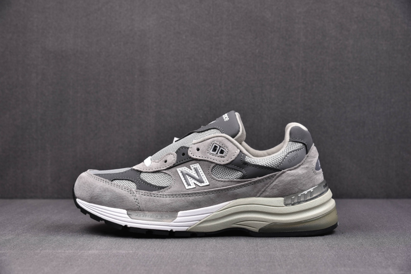 New store balance 992