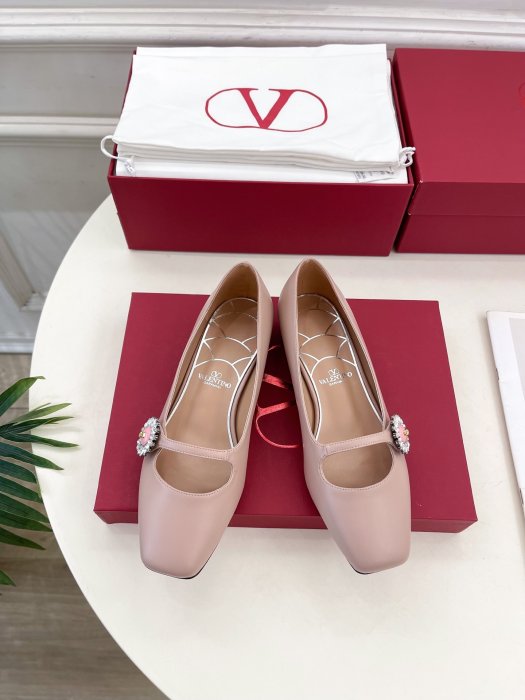 Ballet shoes