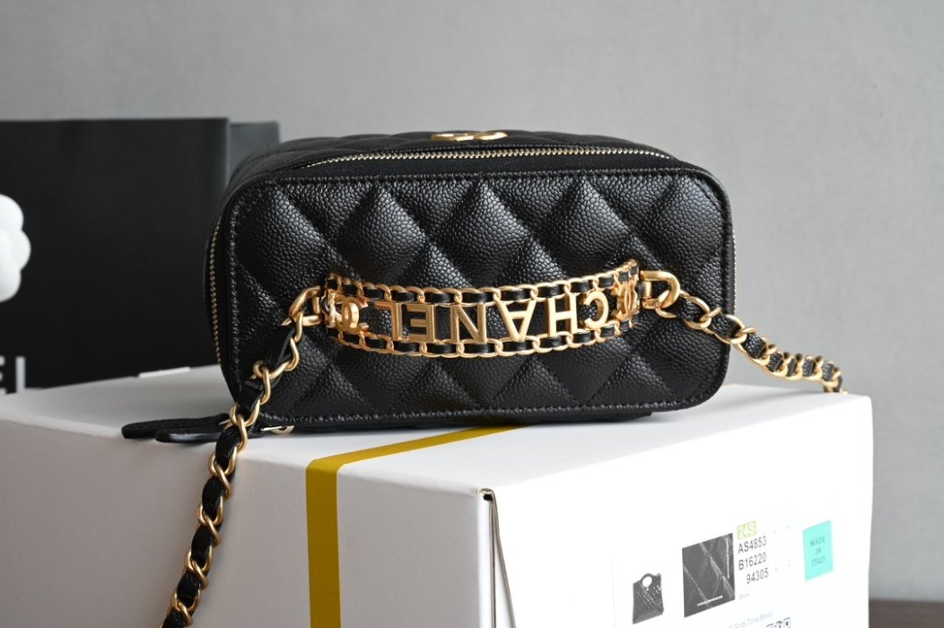 Сумка 24K женская кожаная Vanity 17 см фото 3