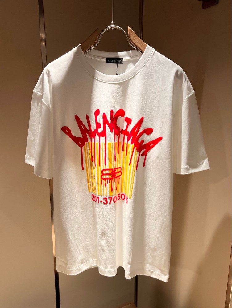 Футболка чоловіча