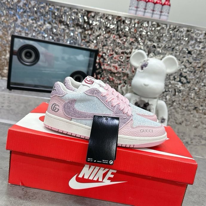 Кроссовки Nike Air Jordan x Gucci