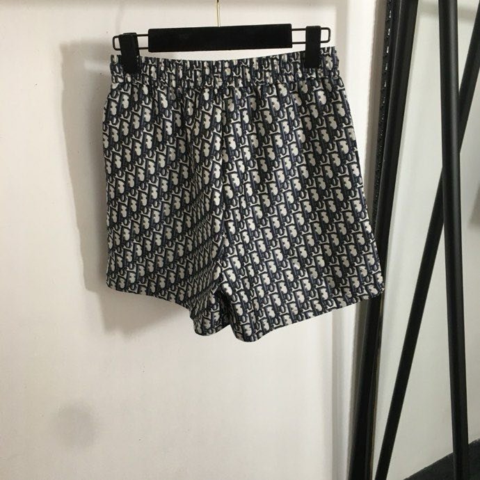 Костюм женский фото 4