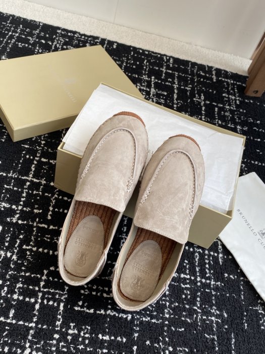 Туфли женские фото 4