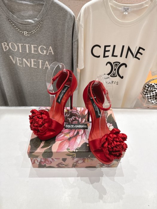 Босоніжки фото 2