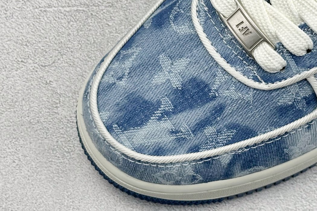 Кроссовки Nike Air Force 1 Low 07 x Louis Vuitton фото 7