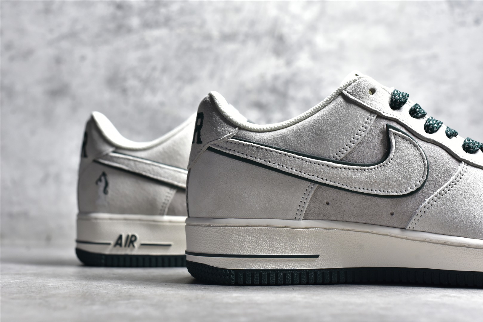 Sneakers Air Force 1 Low Four Horsemen DZ3696-002 фото 9