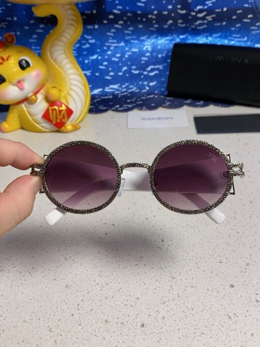 Очки солнцезащитные GABRIELLE фото 4