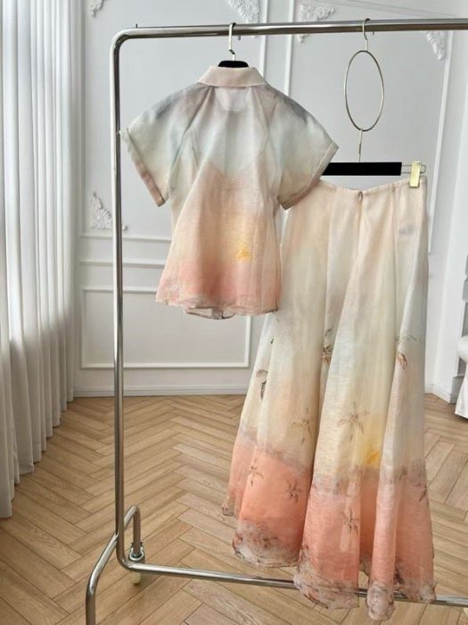 Костюм жіночий фото 9