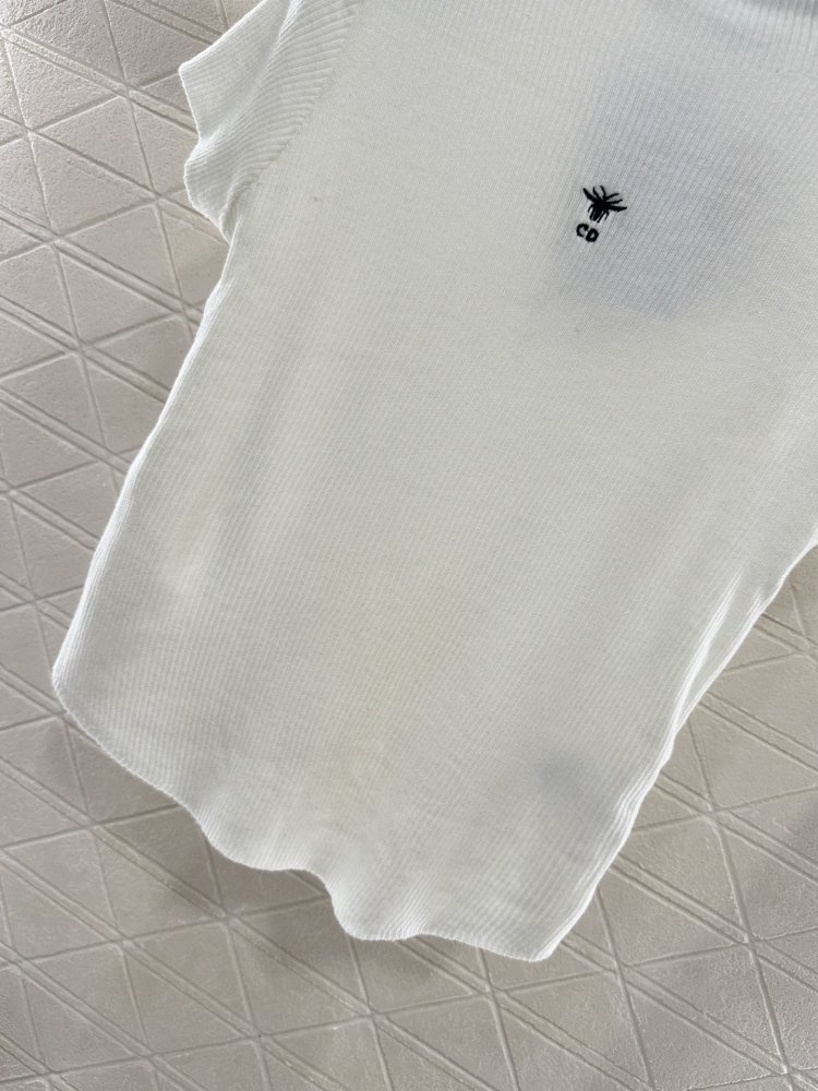 Футболка женская фото 5