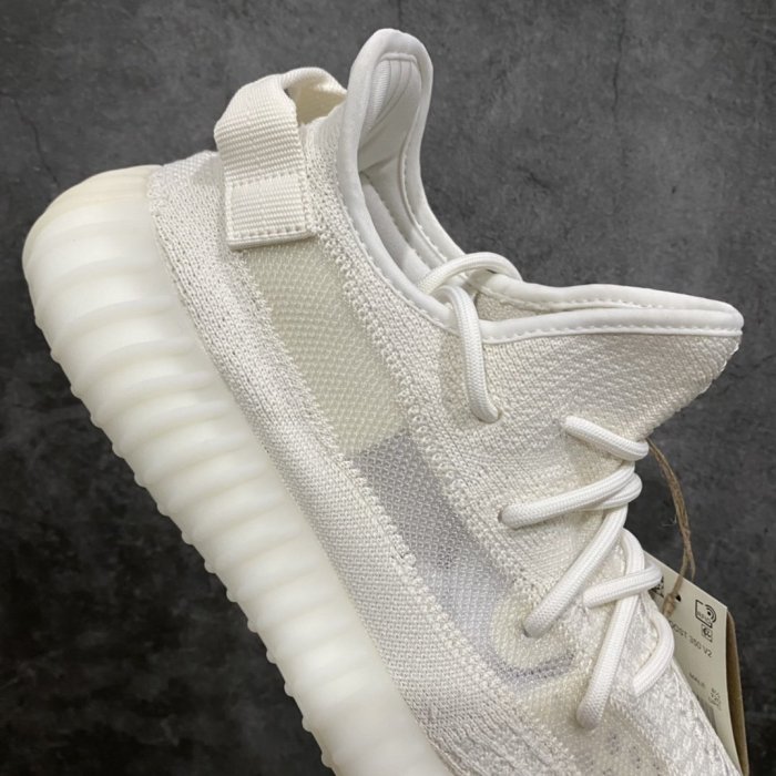 Sneakers Yeezy Boost 350 V2 Pure Oat HQ6316 фото 6