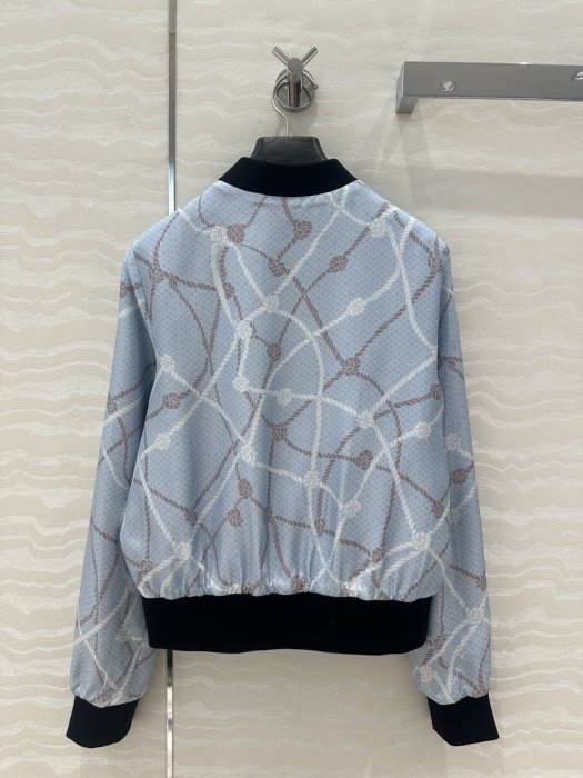 Куртка жіноча фото 9