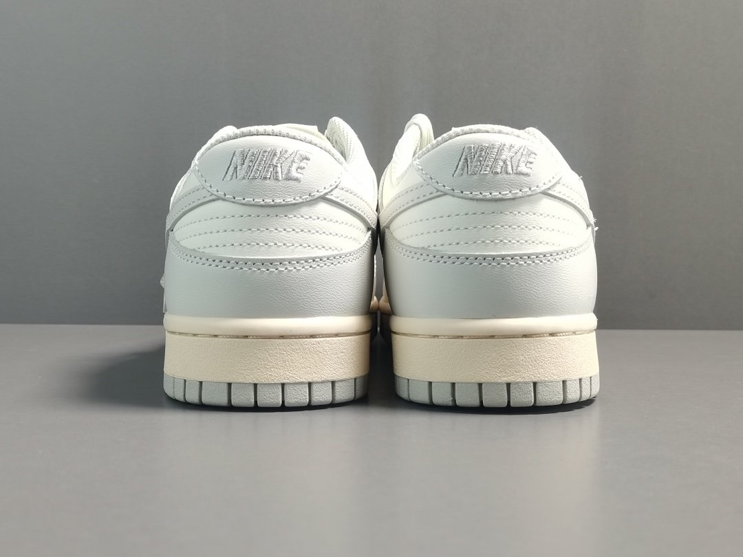 Sneakers Dunk Low Sail Light Bone DD1503-107 фото 3