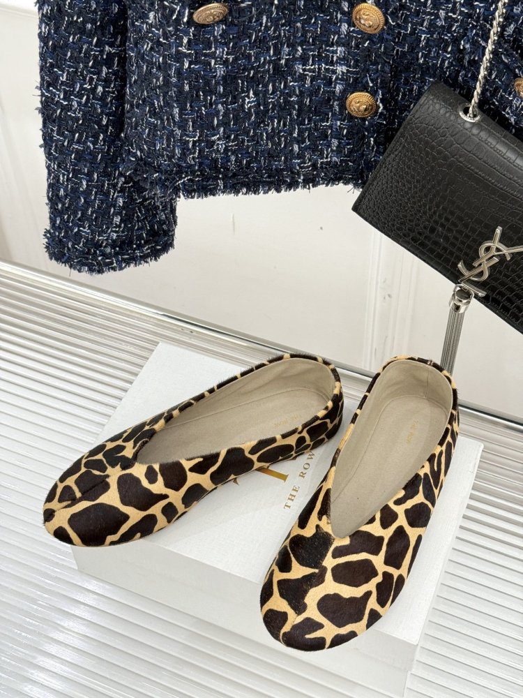 Туфли женские фото 2