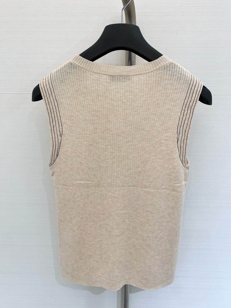 Одежда фото 7