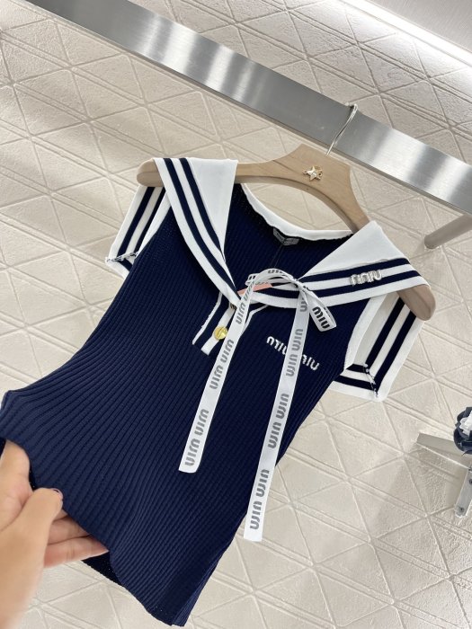 Футболка женская фото 5