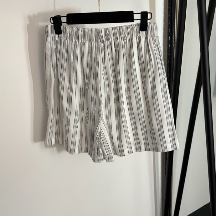 Shorts women's фото 8