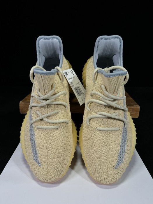 Кросівки Yeezy 350V2 фото 6