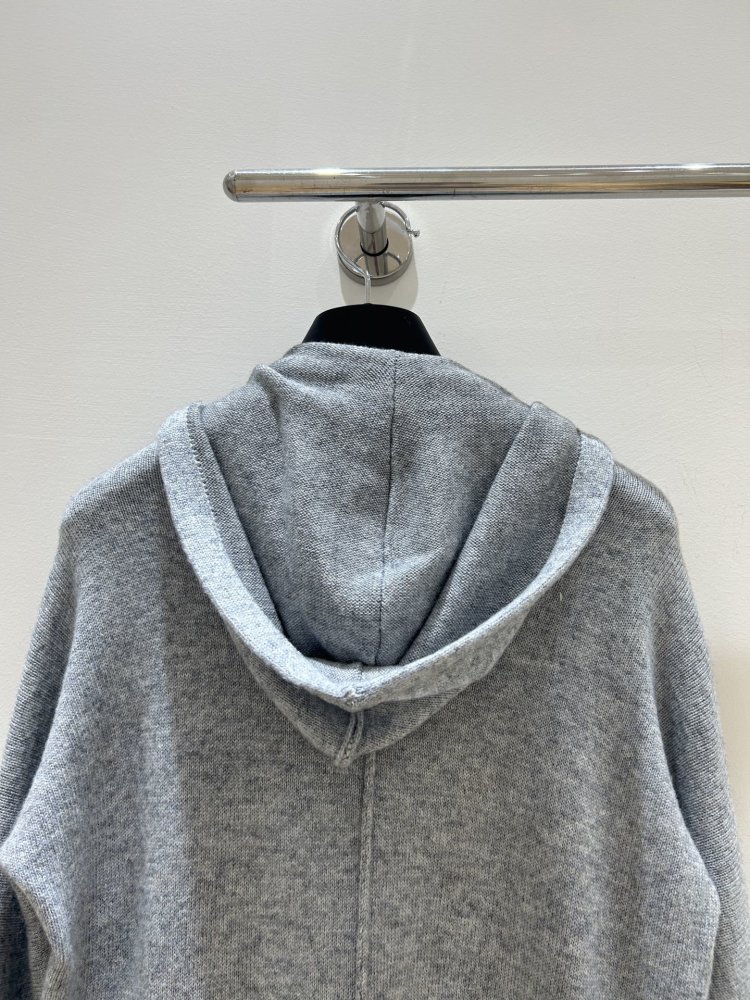 Кофта жіноча фото 4