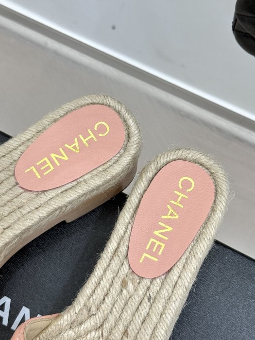 Босоножки фото 8