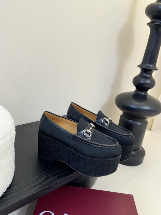 Туфли женские фото 2