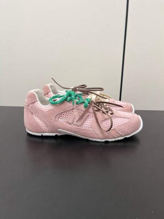 Sneakers Miu Miu x New Balance 530 фото 5