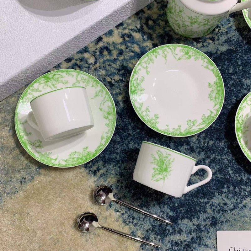 Tea service of bone porcelain (21 element) фото 5