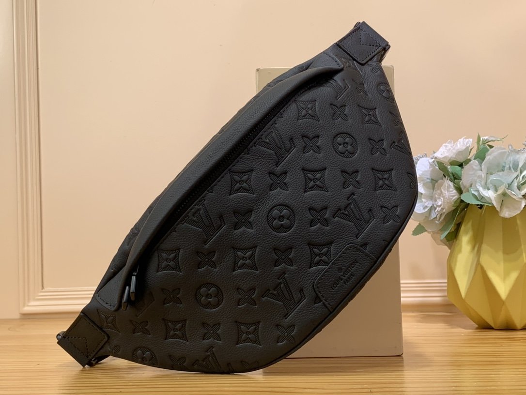 A bag Discovery 44 cm