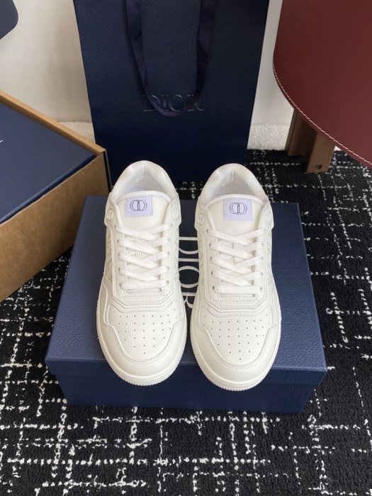 Кроссовки Dior B27