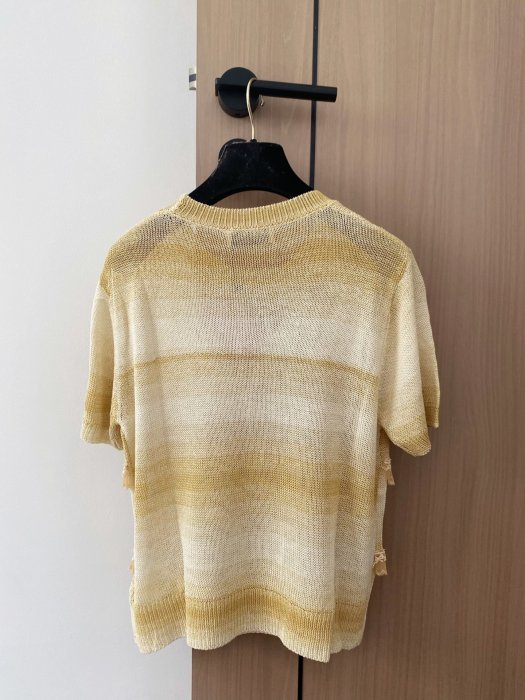 T-shirt women's фото 5